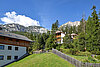 3 AUR1654 Living View web