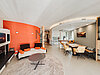 Wohn- Essbereich mit Holzofen, Balkon und Terrasse - zona cucina e living open space con stufa a legna, balcone e terrazza