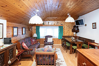 1 AUR1624 Living web