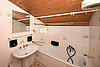 15 AUR1654 Bathroom 2 web