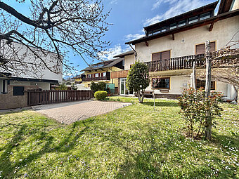 Ampio quadrilocale con giardino privato in zona tranquilla - Foto 1