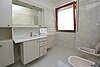 14 AUR1526 Bathroom web
