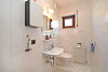 14 AUR1593 Wc web