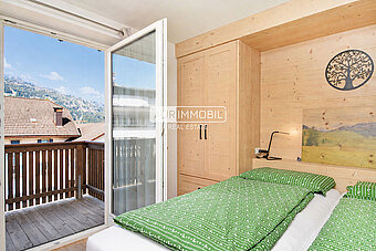 10 AUR1632 Bedroom 1 web