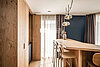 5 AUR1479-10 Kitchen 1 web