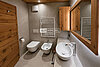 14 AUR1646 Bathroom web