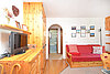 5 AUR1579 Living web