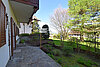 26 AUR1571 Garden 2 web