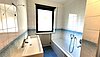 Bad-WC mit Fenster