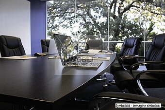 office-1516329_960_720