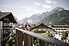 16 AUR1479-10 View web