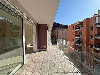 W12 - Nuovo trilocale con due terrazze e balcone, piano terzo - Foto 1