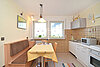 10 AUR1593 Kitchen web