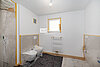 6 AUR1573-8 Bathroom web