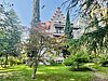 Ansicht Südfassade historische Villa vom Park aus - vista facciata sud dal parco della villa storica