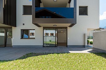 W2: Nuovo, ampio quadrilocale con terrazza e giardino privato  - Foto 1
