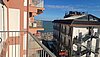 Trilocale spazioso con terrazza, piano alto, fronte mare - Foto 16