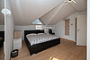 11 AUR1625 Bedroom web