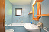 11 AUR1579 Bathroom web