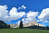 20 AUR1647-1 Surroundings