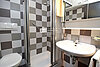 25 AUR1571 Bathroom 2 web