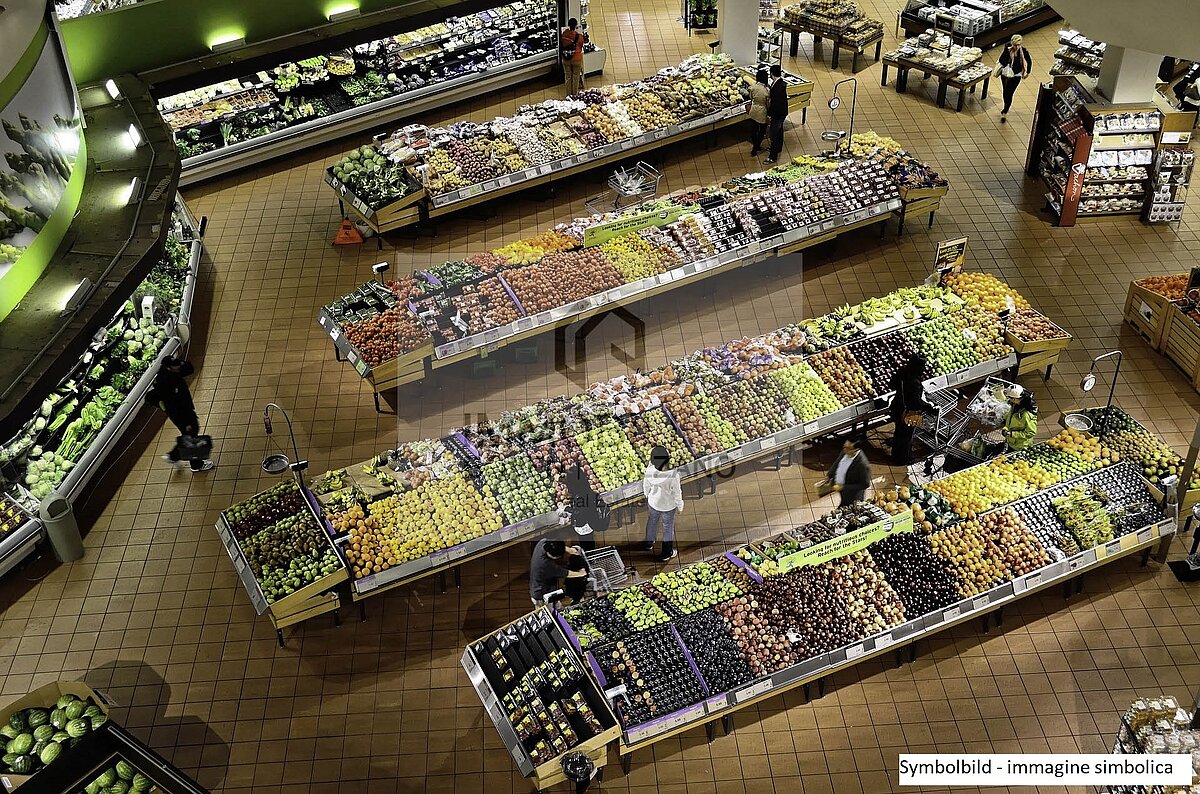 supermarket-ge08e74e64_1920