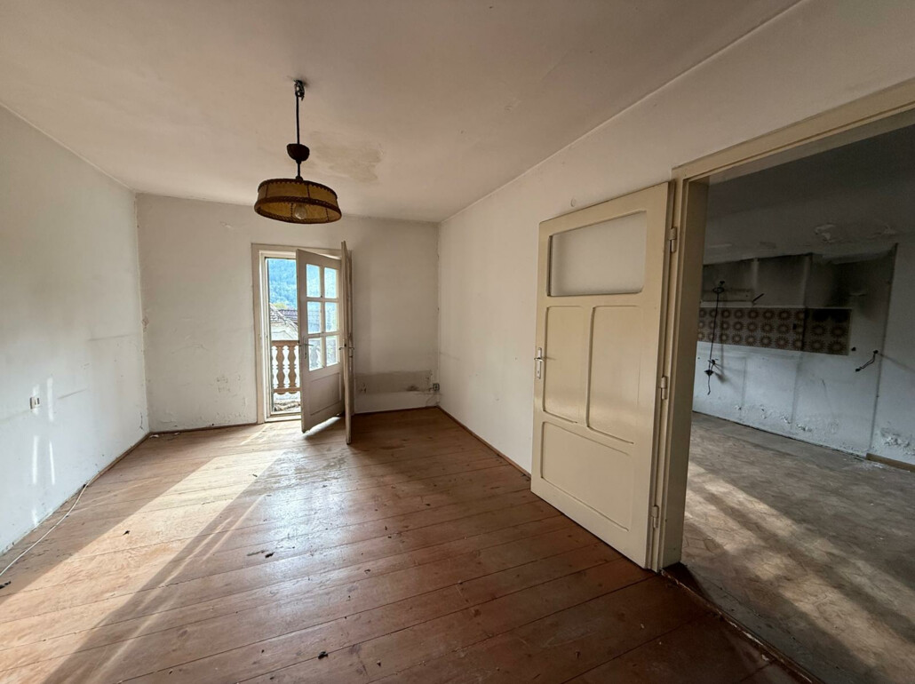 Opportunità di investimento: cinque unità abitative in edificio residenziale - Foto 2