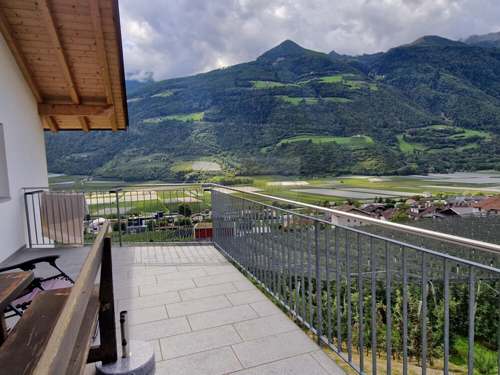 Terrasse mit Talblick