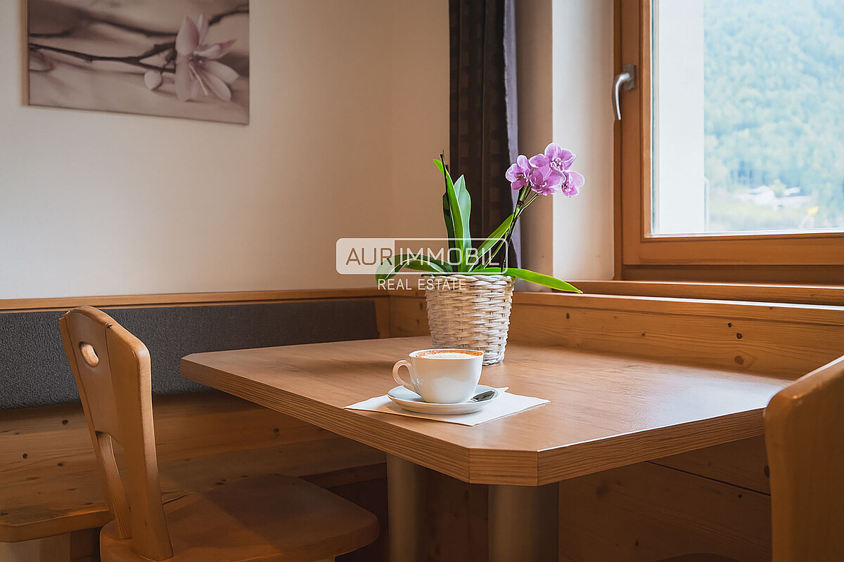 13 AUR1608 Rendering web