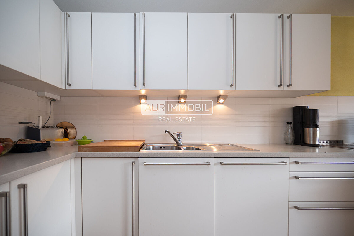 3 AUR1627 Ground floor, Kitchen web