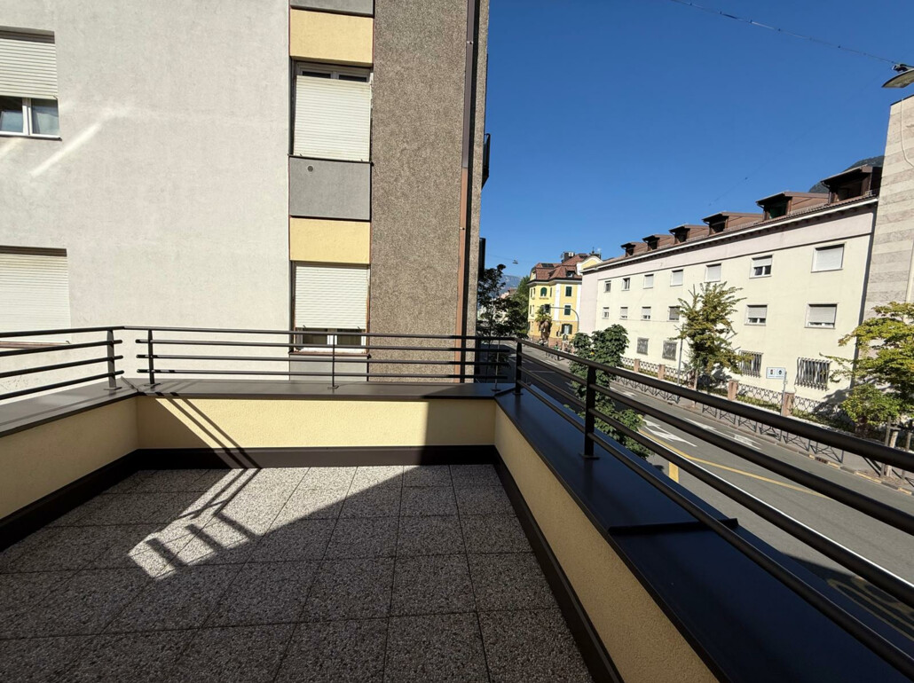 W3: Ampio quadrilocale duplex con due terrazze, primo piano - Foto 1