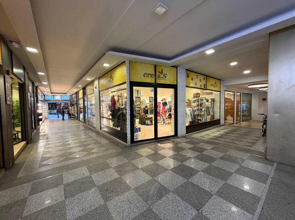 Passaggio Walther: Negozio con ampie vetrine - Foto 2