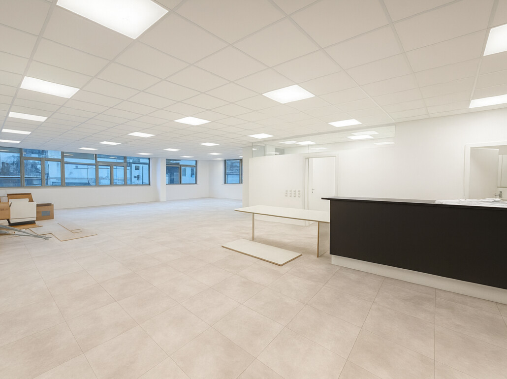 Andrian Center: Ampio ufficio, piano secondo - Foto 2