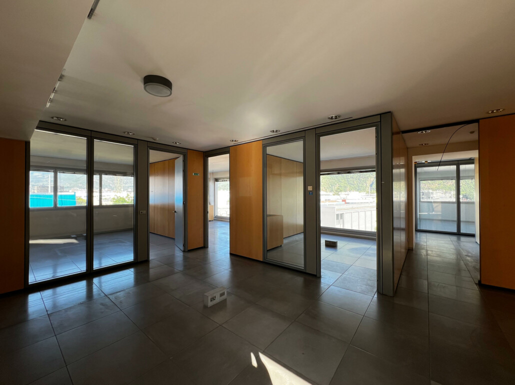 Ampio ufficio in zona industriale di Bolzano - Foto 2