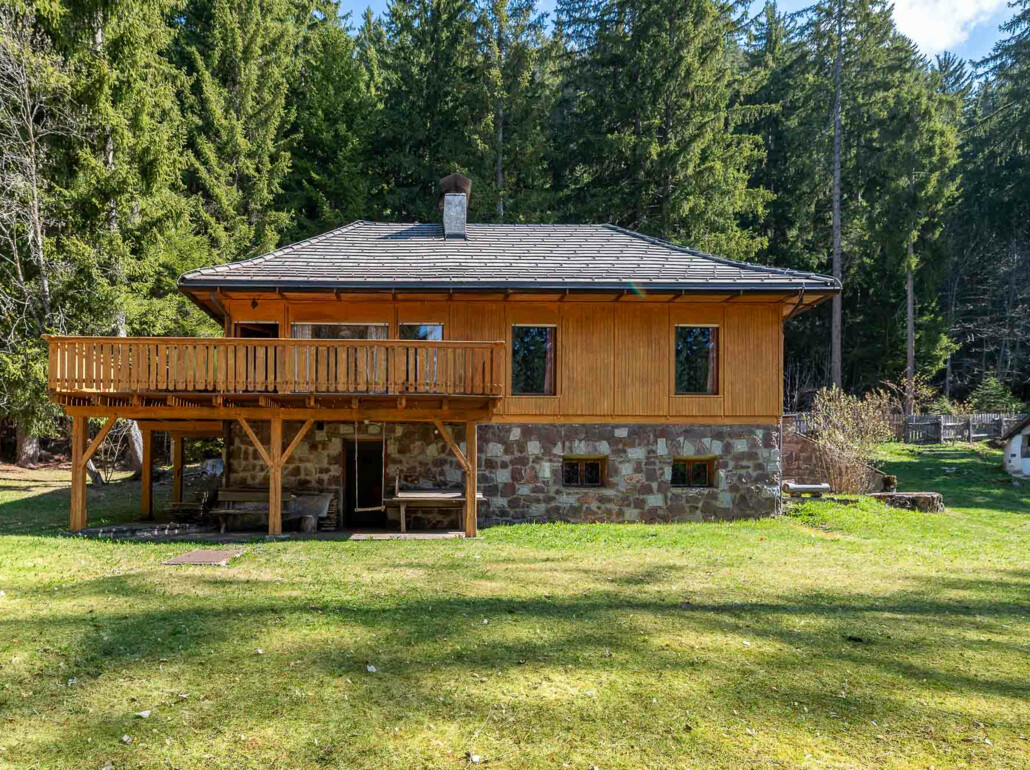 Chalet esclusivo con ampio giardino privato ad Avelengo - Foto 2
