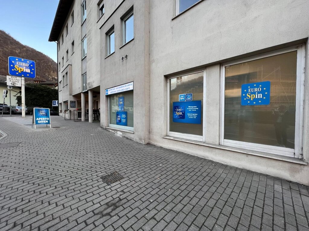 Negozio spazioso sulla strada principale - Foto 3