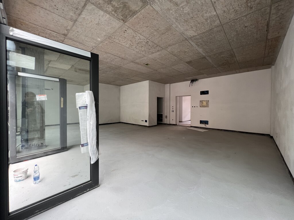 Nuovo negozio con buona visibilità in posizione centrale - Foto 3
