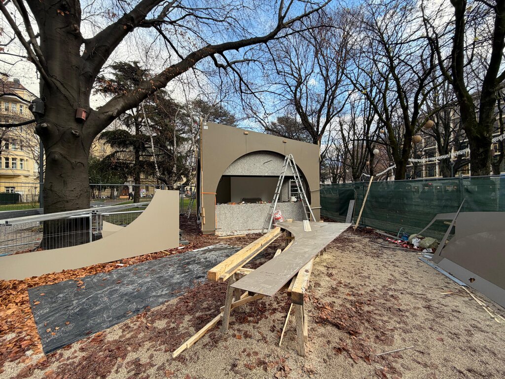 Nuovo e moderno chiosco per würstel in posizione di pregio – in affitto con cessione - Foto 2
