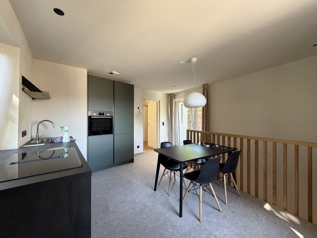 Nuovo trilocale duplex con terrazza, cantina e parcheggio - Foto 3