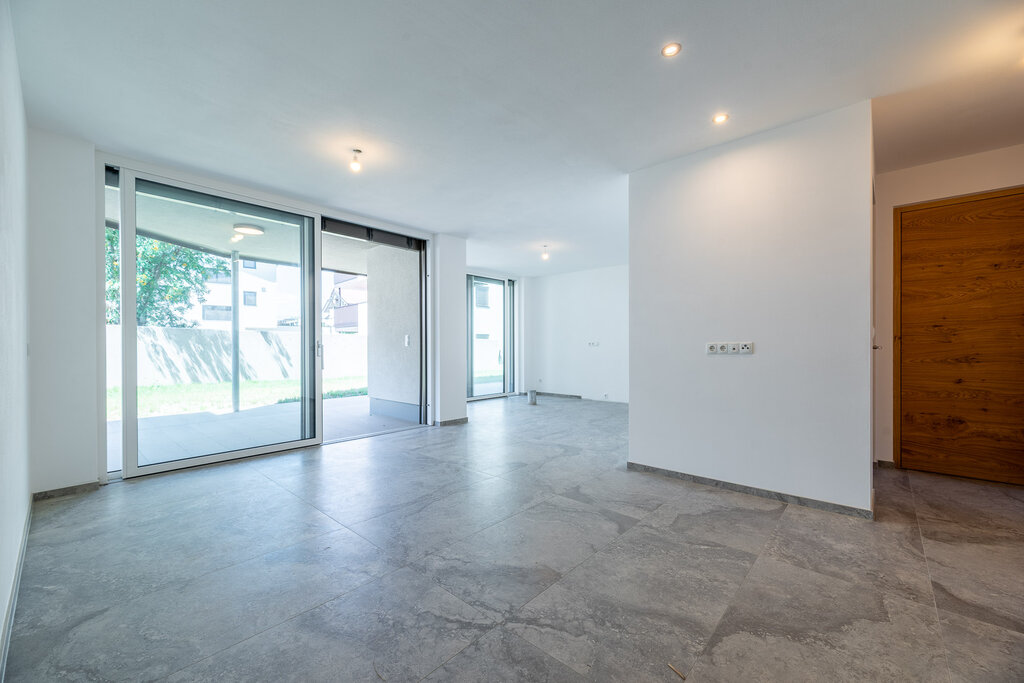 W1: Nuovo, bellissimo quadrilocale con terrazza e ampio giardino privato - Foto 1